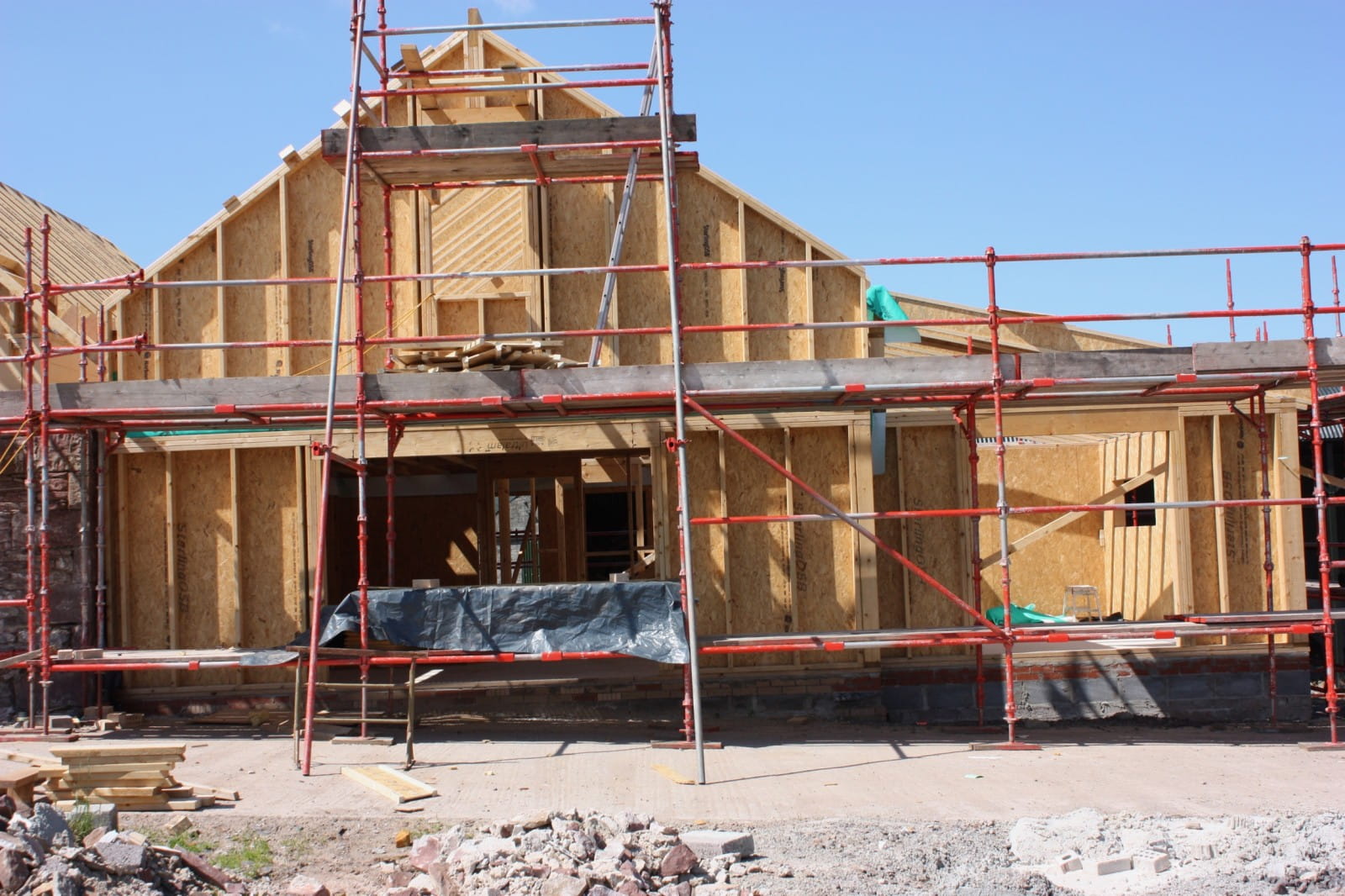 Curlew Cottage timber frame takes shape