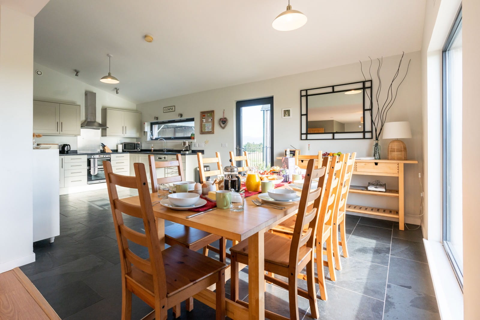 Space for up to 12 around the dining table